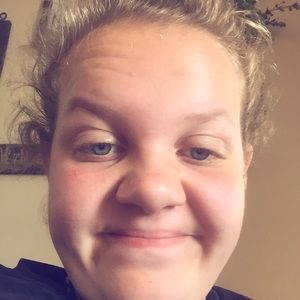 Meet your Posher, Bella